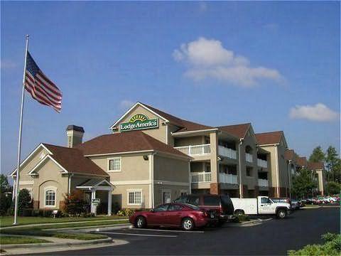 Intown Suites Extended Stay Raleigh Nc- Capital Blvd 外观 照片